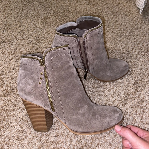 Booties! - Picture 1 of 4